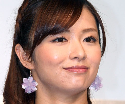 伊藤綾子 感謝感激雨あられ これは性格悪い！二宮和也と同棲する伊藤綾子がやった匂わせ一覧