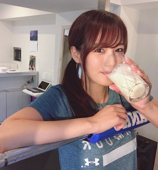 鷲見玲奈 やりすぎ事故動画 仰向けベンチプレス 木馬ムチで大興奮