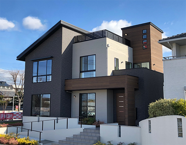 木村拓哉の別荘は河口湖のどこ タマホームが工藤静香の土地に建築